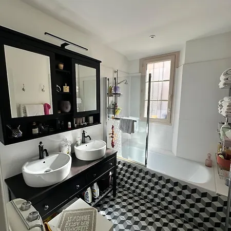 128m2 St Raph Centre, 400m Des Plages Apartamento *